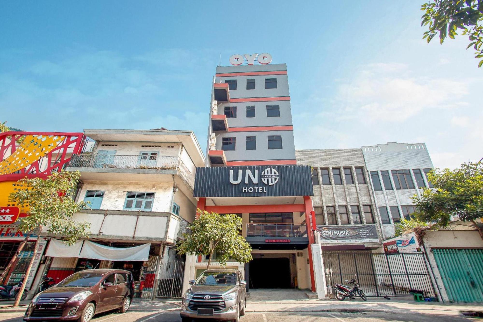 Hotel O Genteng Near Genteng Market Formerly Uno Hotel سورابايا المظهر الخارجي الصورة