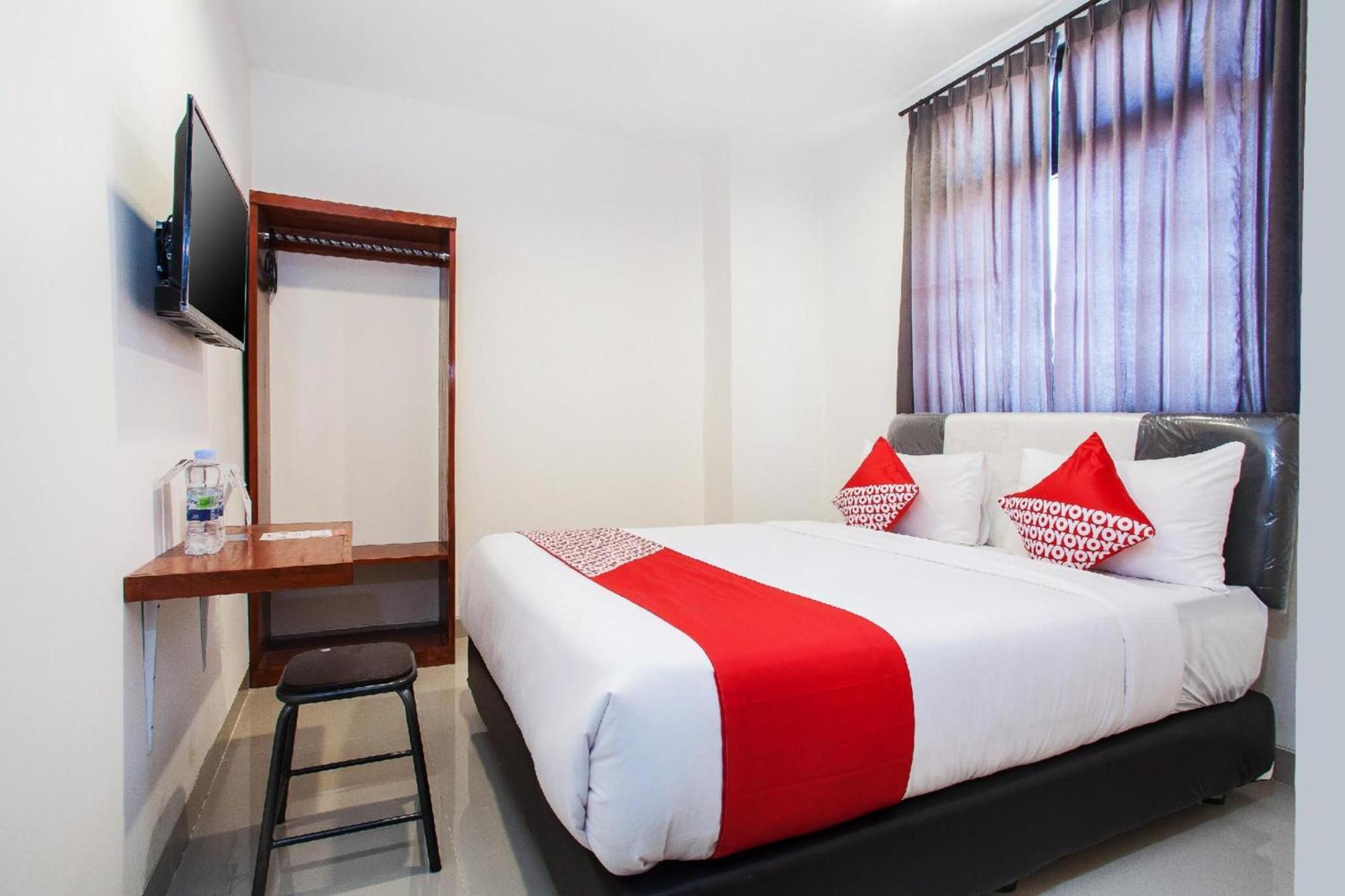 Hotel O Genteng Near Genteng Market Formerly Uno Hotel سورابايا المظهر الخارجي الصورة
