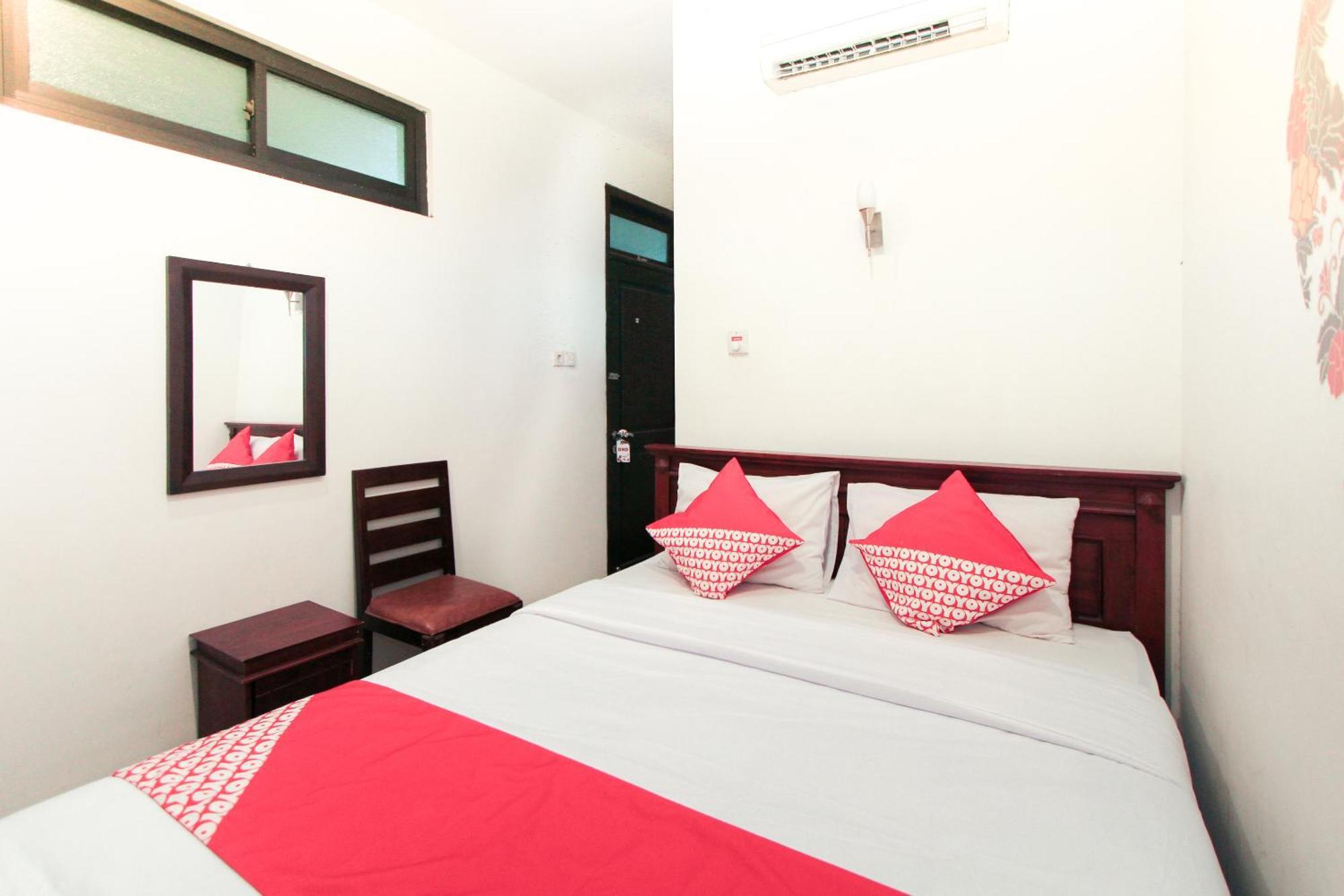 Hotel O Genteng Near Genteng Market Formerly Uno Hotel سورابايا المظهر الخارجي الصورة