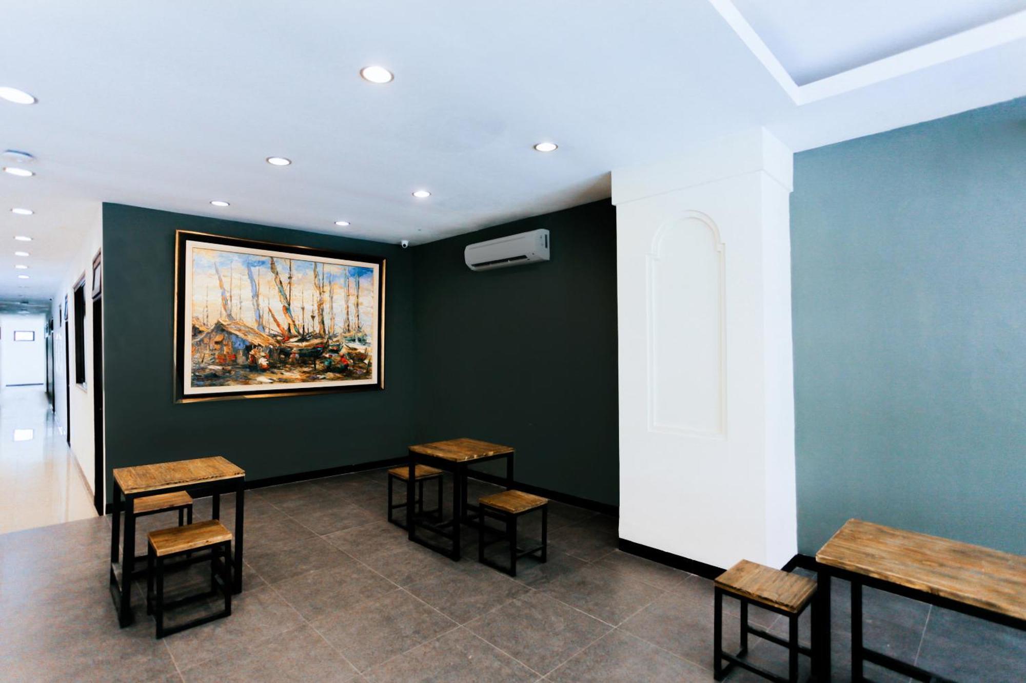 Hotel O Genteng Near Genteng Market Formerly Uno Hotel سورابايا المظهر الخارجي الصورة